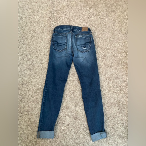 American Eagle Outfitters dark blue rip jeans - Picture 2 of 2